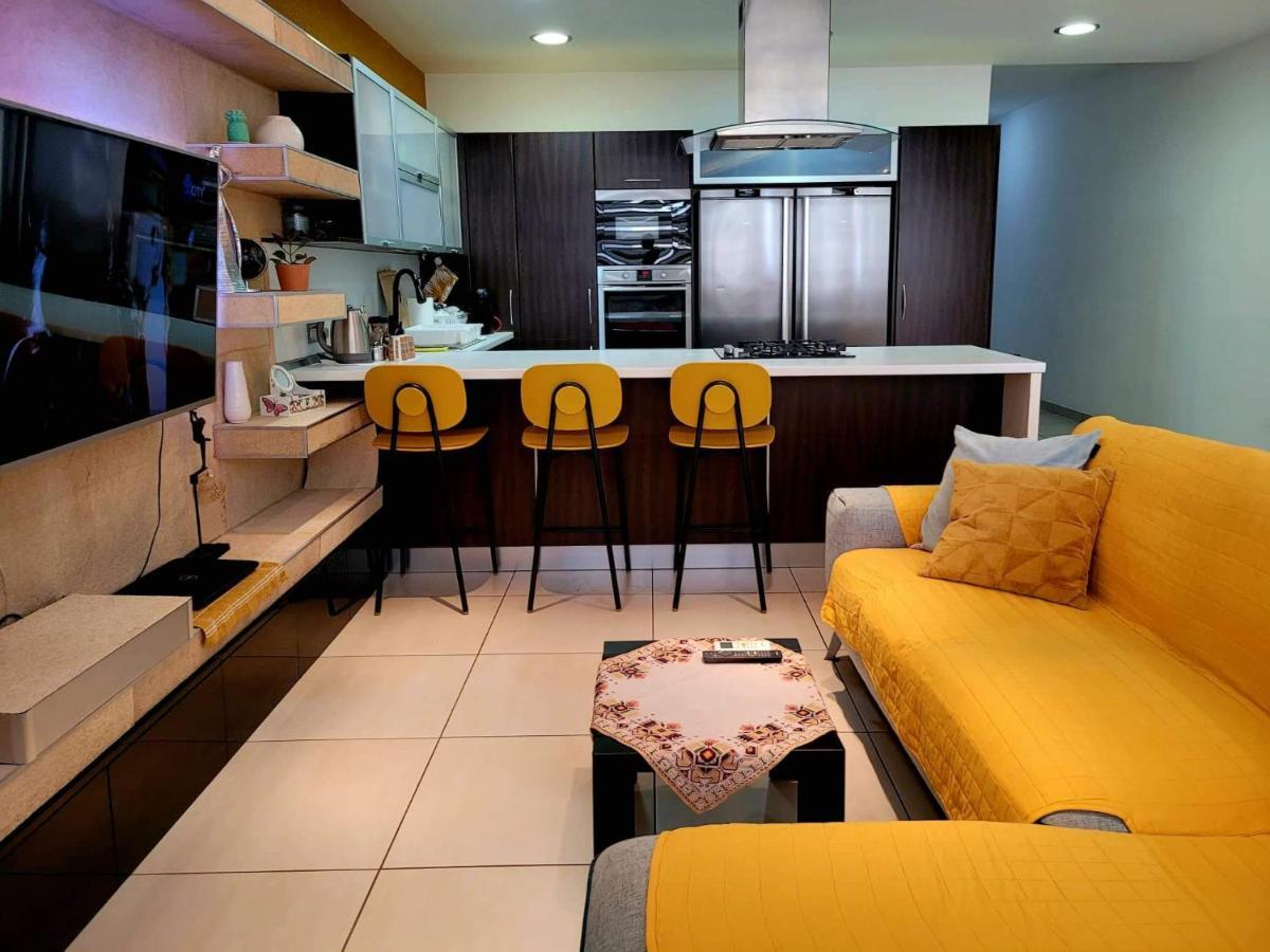 1 Bedroom Apartment With Living Room And Terrace San Ġwann Esterno foto