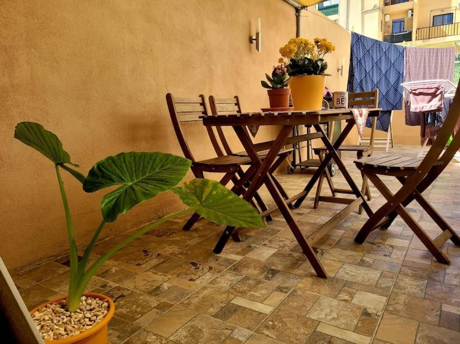 1 Bedroom Apartment With Living Room And Terrace San Ġwann Esterno foto